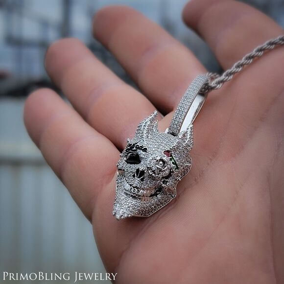 Demon Skull Necklace  - Picture 2 of 4